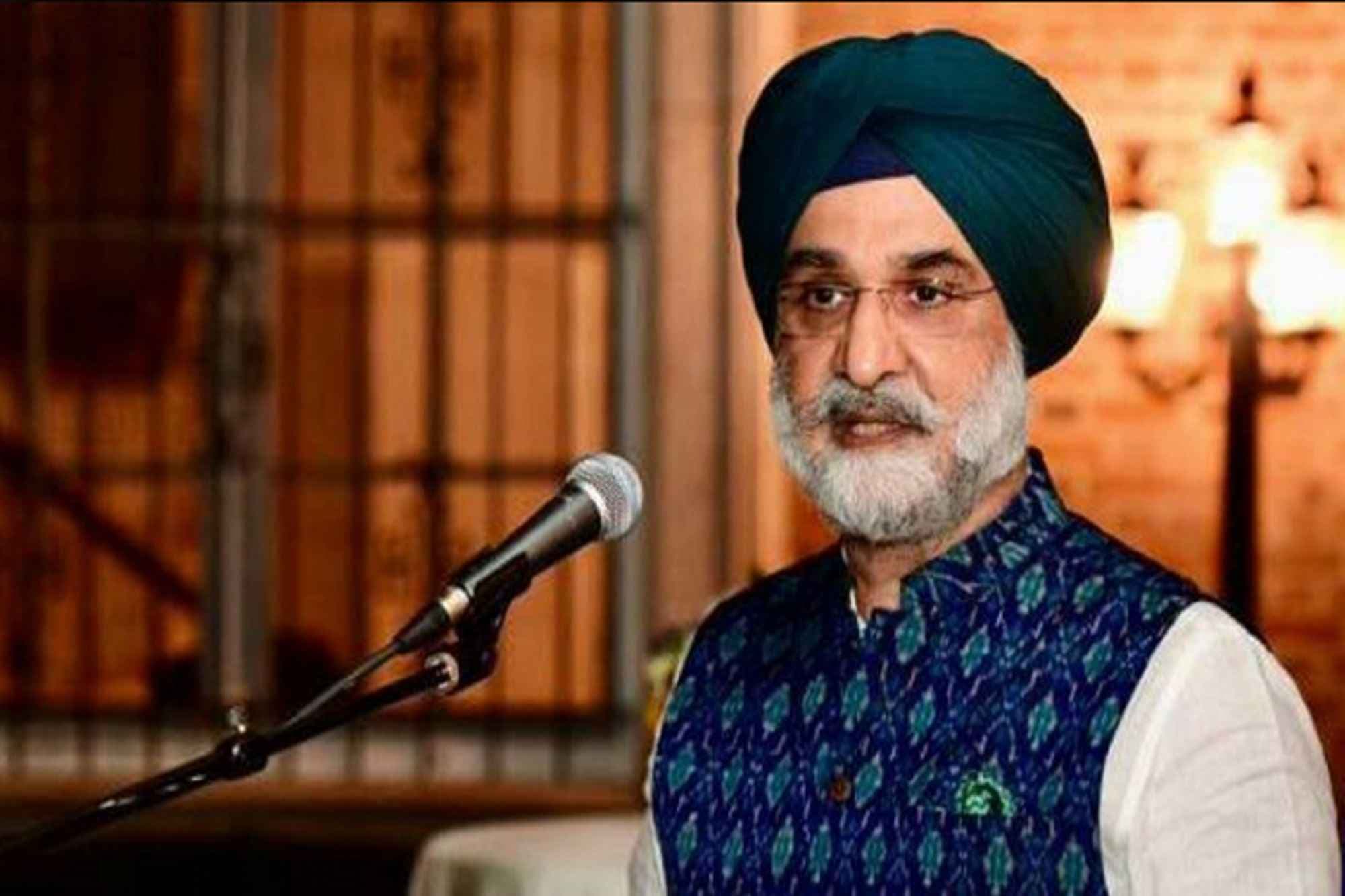 22 જાન્યુઆરીએ ઈન્ડિયા હાઉસ ખાતે ભૂતપૂર્વ રાજદૂત સંધુના માનમાં વિદાય સમારંભનું આયોજન કરવામાં આવ્યું હતું.