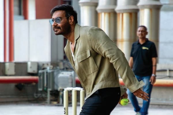 दुख कितना भी बड़ा रहा अजय आखिर में 'सिंघम' बनकर निकले।