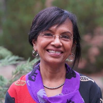 लेखिका सीमा सिरोही वॉशिंगटन डीसी स्थित एक स्तंभकार हैं।