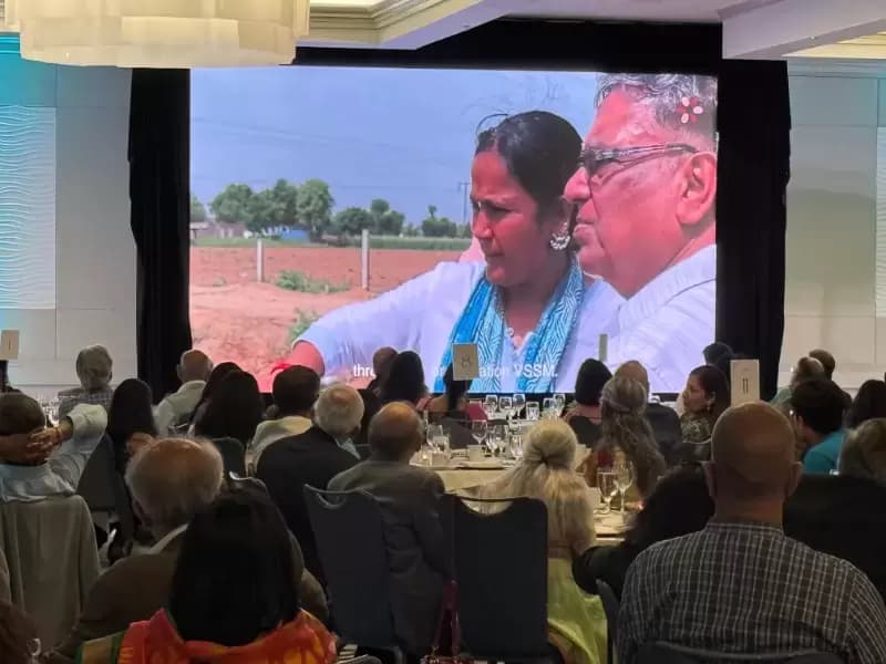 आईसीए ग्रामीण आजीविका, महिला सशक्तिकरण और प्राकृतिक संसाधन प्रबंधन जैसे मुद्दों पर काम करने वाले भारतीय एनजीओ के साथ साझेदारी करता है।