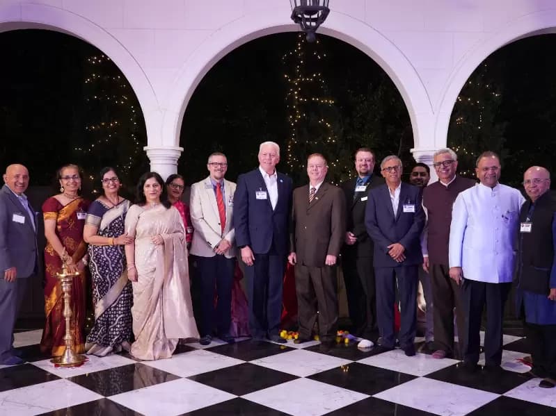 इस कार्यक्रम में 70 से अधिक संगठनों का प्रतिनिधित्व करने वाले 120 से ज्यादा हिंदू अमेरिकी समुदाय के नेताओं ने हिस्सा लिया। iAsia न्यूज, न्यू इंडिया अब्रॉड और फन एशिया जैसे मीडिया संस्थानों ने इस स्वागत समारोह को कवर किया।