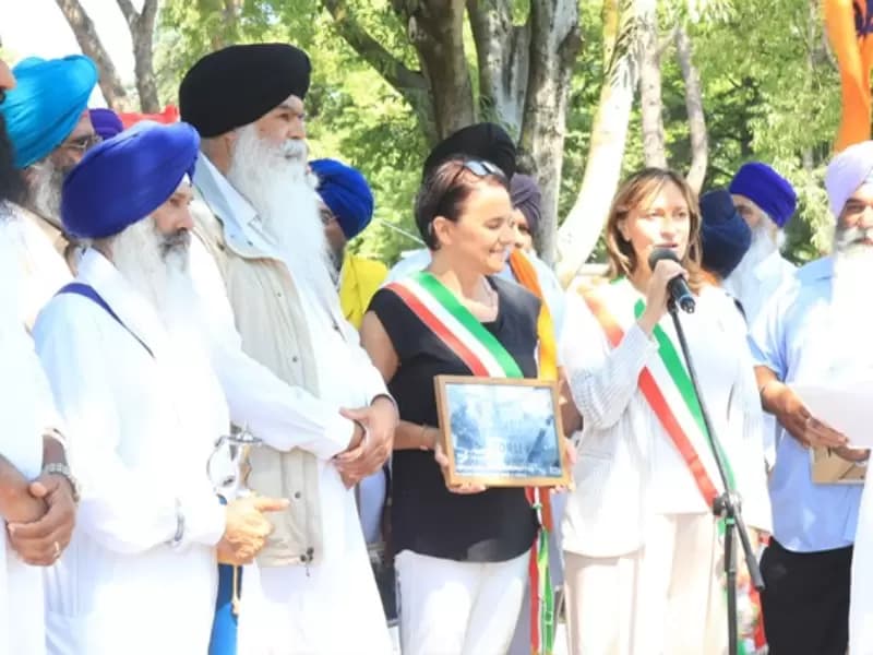 Tributes were offered to the soldiers.