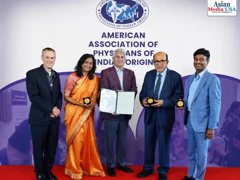 Mayor Herman thanked physicians for their contributions to medicine, education and humanitarian service. He read a proclamation recognizing AAPI as the nation's largest ethnic medical organization, representing more than 100,000 physicians, residents, fellows and medical students.