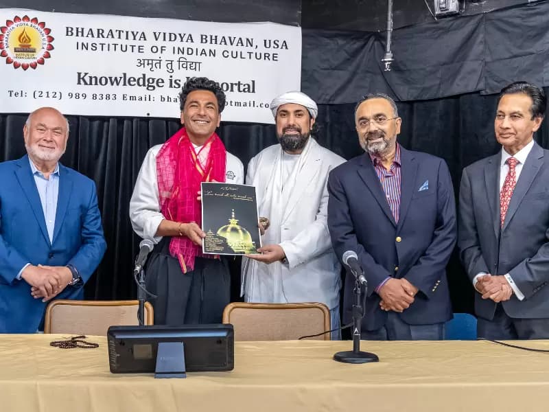 (from left) Panelists Jonathan Granoff, Chef Vikas Khanna, Haji Salman Chishty, and Yakub Mathew, and Bhavan Chairman Dr Navin C. Mehta.